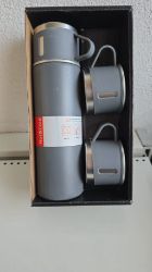 Bild von Thermoskanne dunkelgrau mit Becher