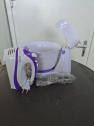Bild von Royalty Line Handmixer mit Rührschüssel