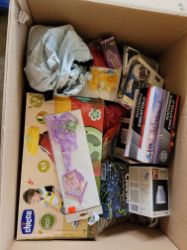 Bild von Karton mit Mixwaren A B C Nr. 2