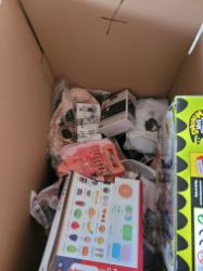 Picture of Karton mit Mixwaren A B C Nr. 7