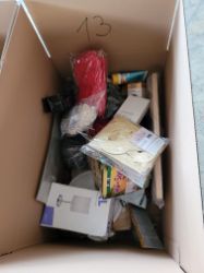 Picture of Karton mit Mixwaren A B C Nr. 13