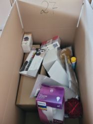 Picture of Karton mit Mixwaren A B C Nr. 27