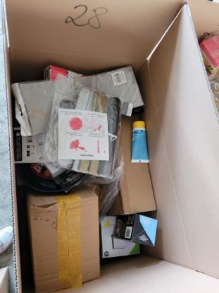 Bild von Karton mit Mixwaren A B C Nr. 28