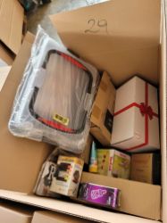 Picture of Karton mit Mixwaren A B C Nr. 29