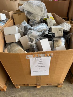 Bild von Palette LKW Traktor Anhänger Neuware Nr.7