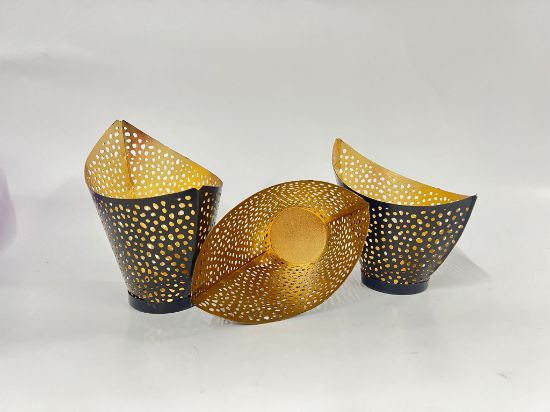 Bild von Set aus drei eleganten Deko-Windlichtern