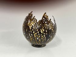 Bild von Elegantes bauchiges Deko-Windlicht aus Aluminium