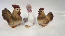 Picture of Dekoratives Figuren-Set "Bauernhofhühner"