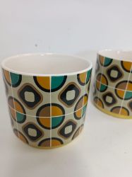 Picture of Retro-Keramik-Übertöpfe mit geometrischem Muster