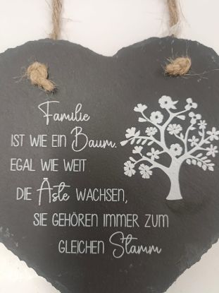 Bild von Schieferherz mit inspirierender Baum-Gravur