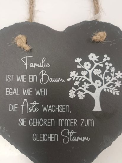 Bild von Schieferherz mit inspirierender Baum-Gravur
