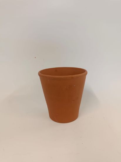Bild von Klassischer Terrakotta-Blumentopf