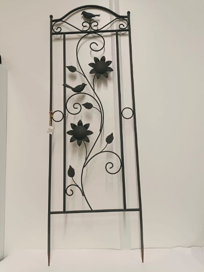 Bild von Elegantes Rankgitter aus Metall 