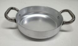 Bild von professionelle Servier- oder Schmorpfanne